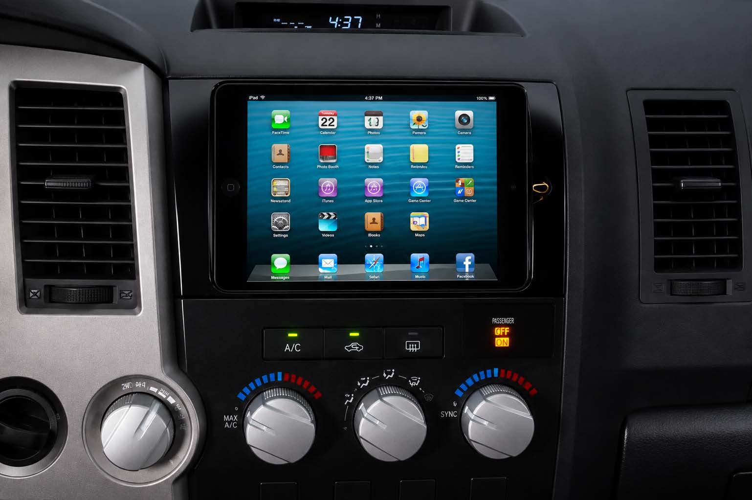 iPad dash integration in Toyota Tundra